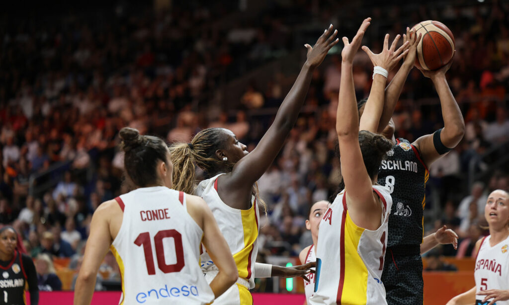 DBB-Frauen gegen Spanien